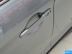 2013款 2.0 CVT 四驱旗舰版 5座
