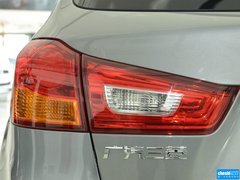 2013款 2.0 CVT 四驱旗舰版 5座