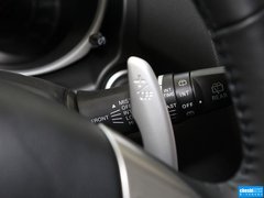 2013款 2.0 CVT 四驱旗舰版 5座