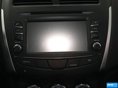2013款 2.0 CVT 四驱旗舰版 5座