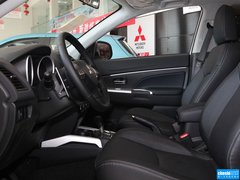 2013款 2.0 CVT 四驱旗舰版 5座