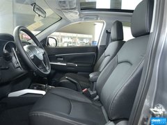 2013款 2.0 CVT 四驱旗舰版 5座