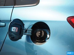 2013款 2.0 CVT 四驱旗舰版 5座