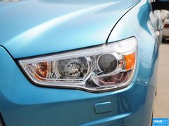 2013款 2.0 CVT 四驱旗舰版 5座