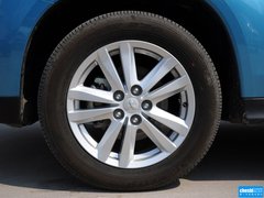 2013款 2.0 CVT 四驱旗舰版 5座