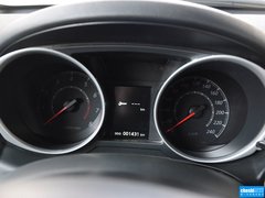 2013款 2.0 CVT 四驱旗舰版 5座