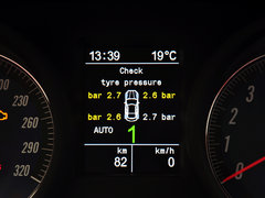 2013款 4.7L Sport F1