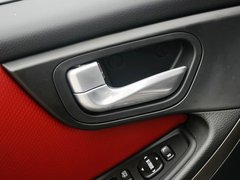 2013款 三厢GT 1.6L 手动 精致型
