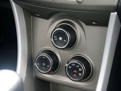 2013款 三厢GT 1.6L 手动 精致型
