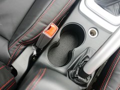 2013款 三厢GT 1.6L 手动 精致型