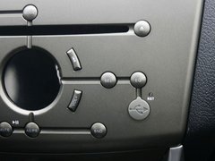 2013款 三厢GT 1.6L 手动 精致型