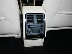 2013款 1.8TSI DSG 御尊版