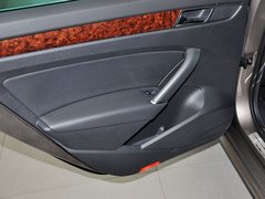 2013款 2.0TSI DSG 御尊版