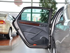 2013款 2.0TSI DSG 御尊版
