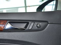 2013款 2.0TSI DSG 御尊版
