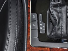 2013款 2.0TSI DSG 御尊版