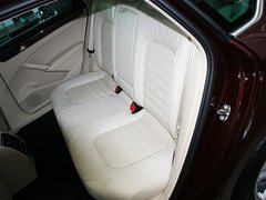2013款 2.0TSI DSG 至尊版