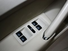 2013款 2.0TSI DSG 至尊版