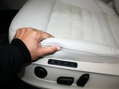 2013款 2.0TSI DSG 至尊版