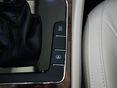 2013款 2.0TSI DSG 至尊版
