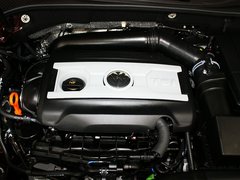2013款 2.0TSI DSG 至尊版