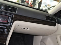 2013款 3.0L DSG V6 旗舰尊享版