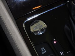 2013款 3.0L DSG V6 旗舰尊享版