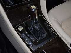 2013款 3.0L DSG V6 旗舰尊享版