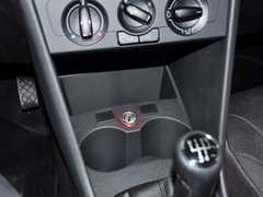 2013款 1.4L 手动 舒适版
