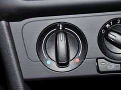 2013款 1.4L 手动 舒适版