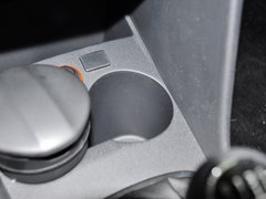2013款 1.4L 手动 舒适版