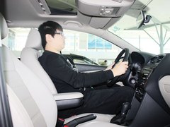2013款 1.6L 自动 豪华版