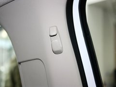 2013款 1.6L 自动 豪华版