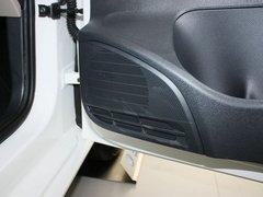 2013款 1.6L 自动 豪华版
