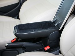 2013款 1.6L 自动 豪华版