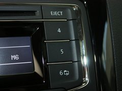 2013款 1.6L 自动 豪华版