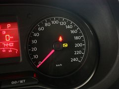 2013款 1.6L 自动 豪华版