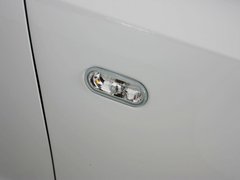 2013款 1.6L 自动 豪华版