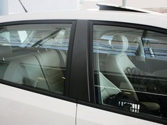 2013款 1.6L 自动 豪华版