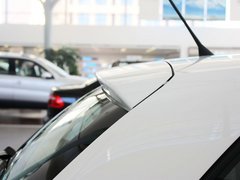 2013款 1.6L 自动 豪华版