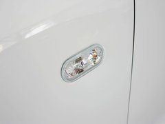 2013款 1.6L 自动 豪华版