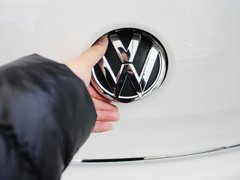 2013款 1.6L 自动 豪华版