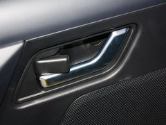 2013款 2.2T 自动 SD4 SE柴油款 5座