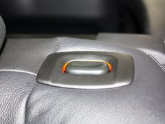 2013款 2.2T 自动 SD4 SE柴油款 5座