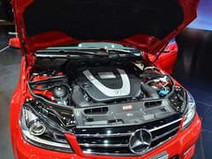 2013款 C300 3.0L AT 运动型 Grand Edition