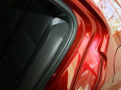 2013款 2.4L 自动 豪华版