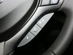 2013款 2.4L 自动 豪华版