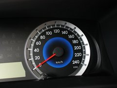 2013款 1.6L 自动 卓越版