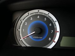 2013款 1.6L 自动 卓越版