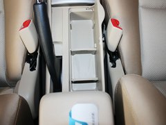 2013款 1.6L 自动 卓越版